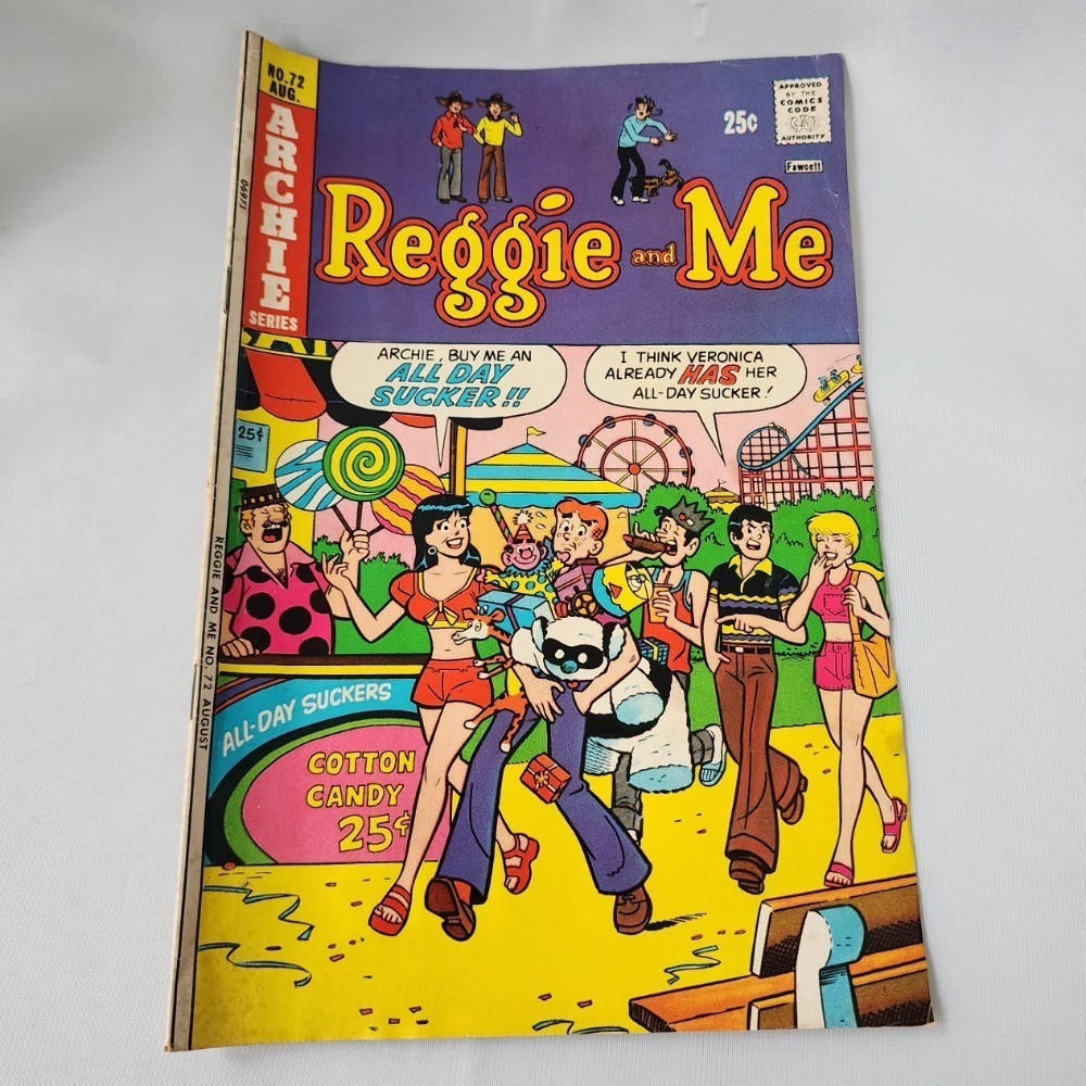 Archie's Reggie and Me Comic Book No. 72 August Vintage Collectible 25‎ Cent